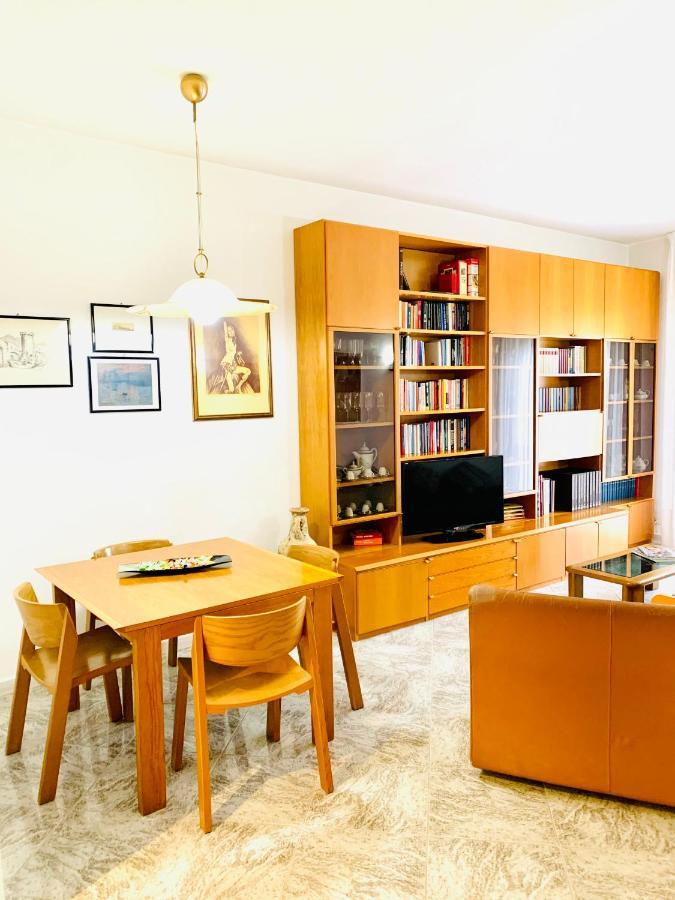 פורמיה Via Solaro, Appartamento In Pieno Centro מראה חיצוני תמונה