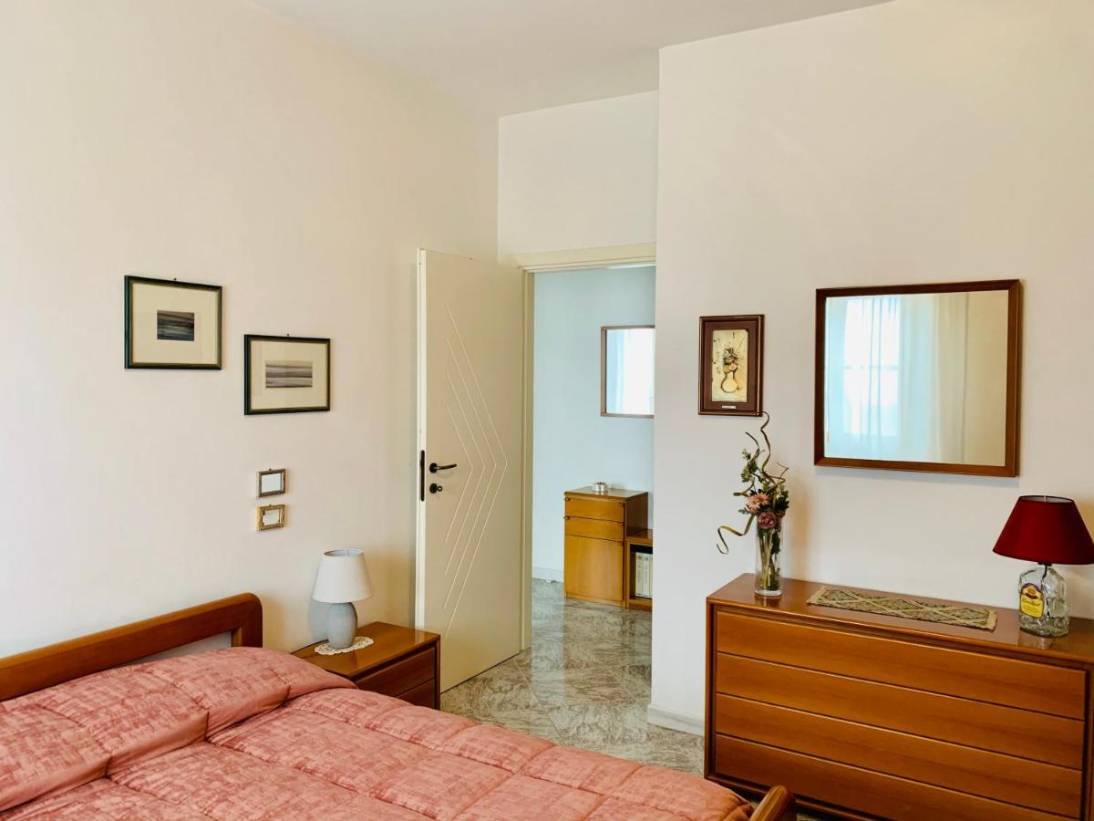 פורמיה Via Solaro, Appartamento In Pieno Centro מראה חיצוני תמונה